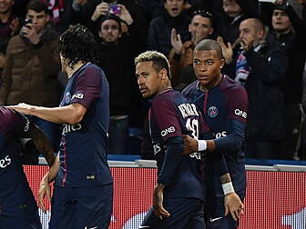 Neymar vs Cavani: "Apparen...